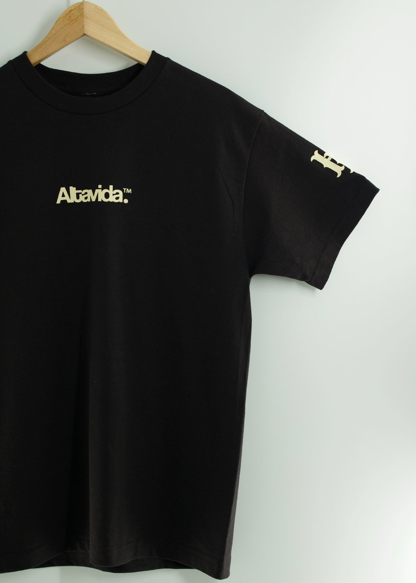 HLXAV T-shirt