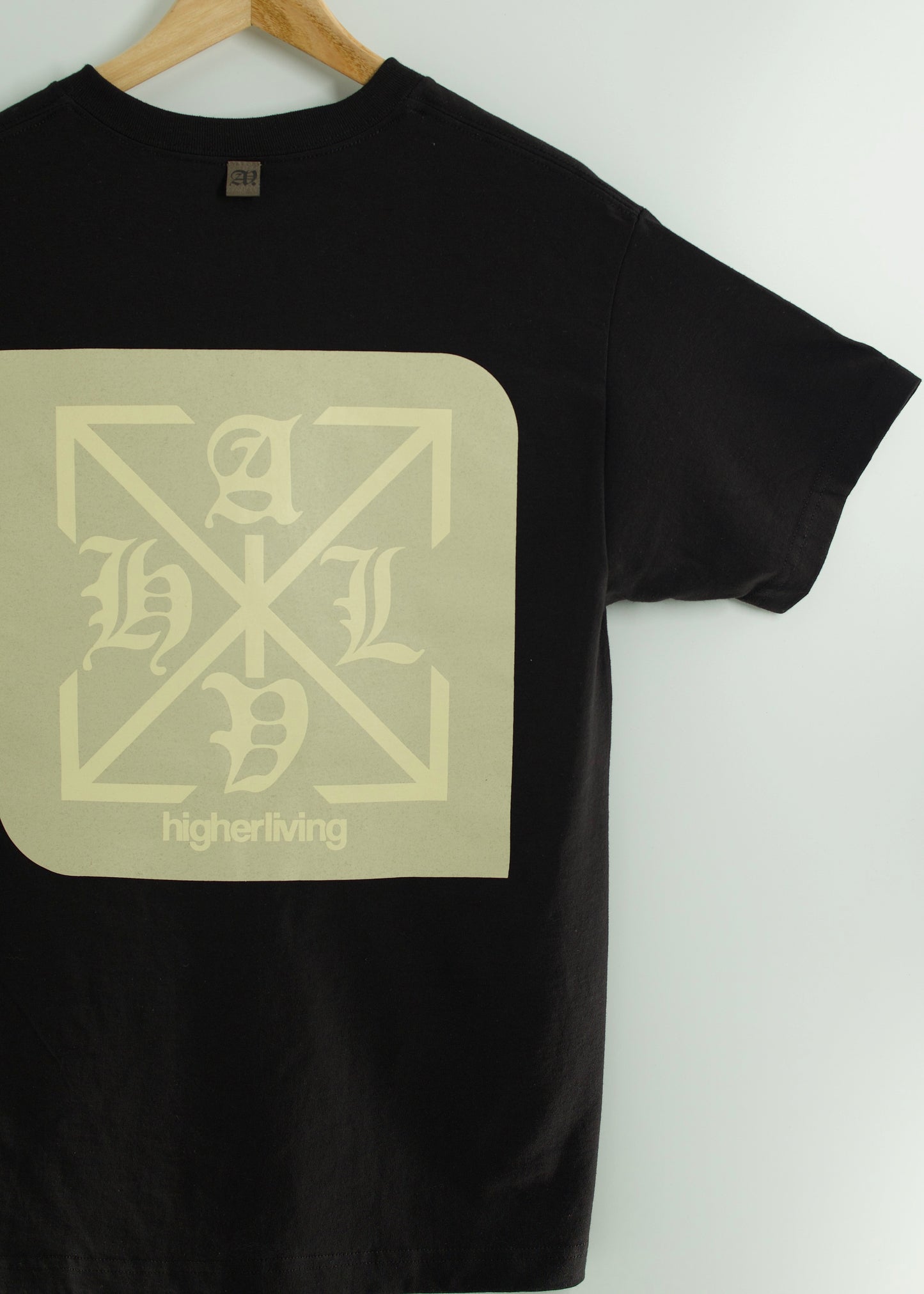 HLXAV T-shirt